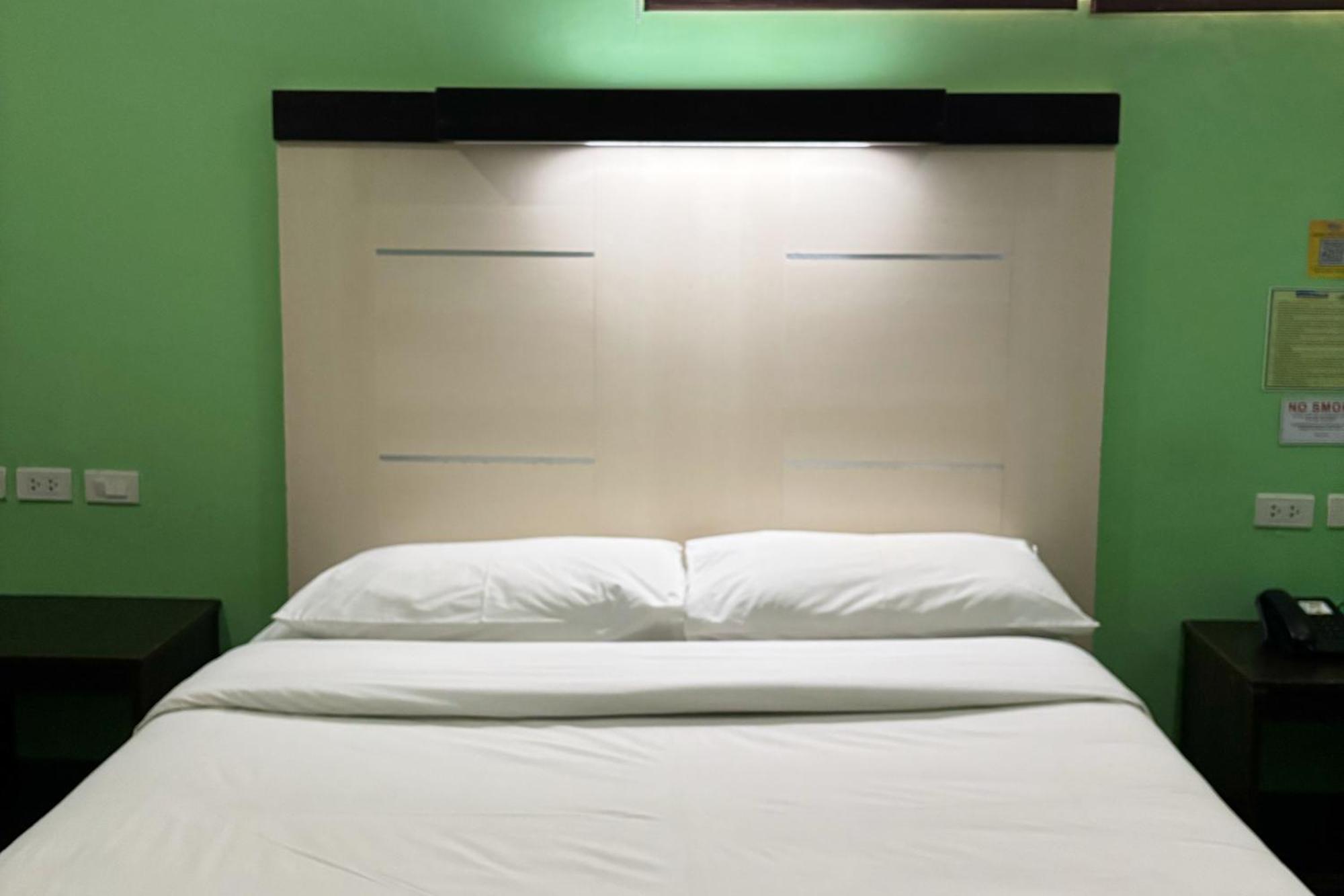 Sugbutel Family Hotel Cebu Ngoại thất bức ảnh